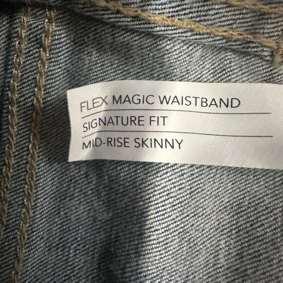 Lane Bryant 28 Super Stretch Signature Fit Skinny Jeans Mid-Rise Flex Waistband - Picture 9 of 16